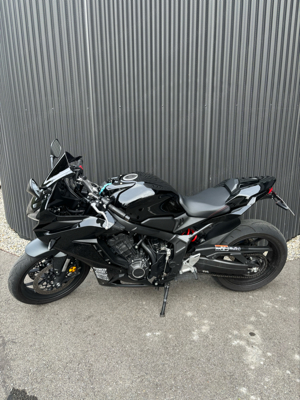 Honda CBR650r Bild 4