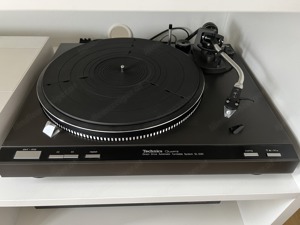 Technics Quarz SL Q33 Direct Drive, Top Zustand, wurde überholt, neue Nadel, neuer Riemen für Tonarm Bild 1