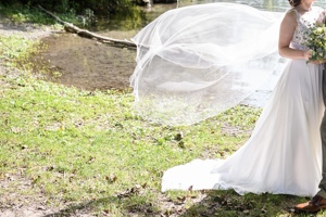 Wunderschönes Brautkleid zu verkaufen Bild 3