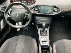 Peugeot 308 Bild 8