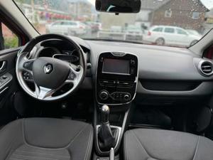 Renault Clio Bild 8