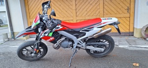 Aprilia SX 50 Factory Bild 1