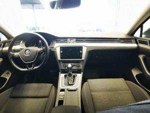 Volkswagen Passat Bild 8