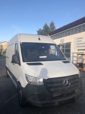 Mercedes-Benz Sprinter 211 CDI Bild 3