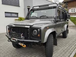 Land Rover Defender Bild 2