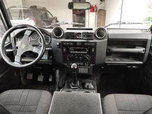 Land Rover Defender Bild 10