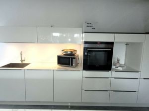 Nobilia Küche Weiß Hochglanz Bild 3
