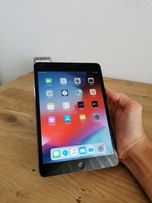 iPad Mini 2, 16GB, Space Grau