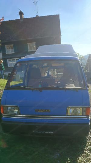 Mazda E Series E2000 Camper Bild 4