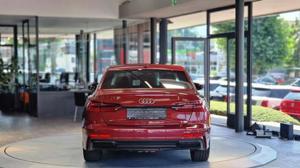 Audi A6 Bild 16