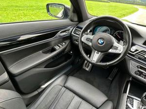 BMW 730 Bild 13