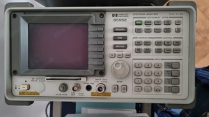 für Amateurfunker HP Spectrum Analyser mit Mitlaufgenerator 9 kHZ bis 6,56 GHz günstig abzugeben Bild 2