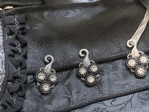 Dirndl neu 38  Bild 6