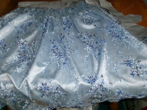 Dirndl, blau-silbern, Gr. 38,  Bild 2