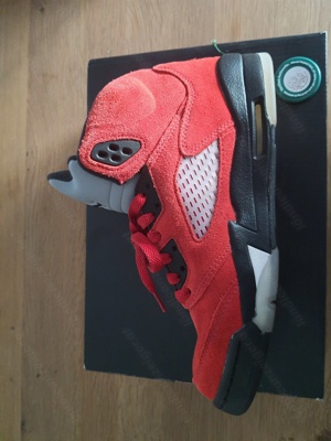 Jordan 5 Retro Raging Bull Red (2021) (GS) Bild 3