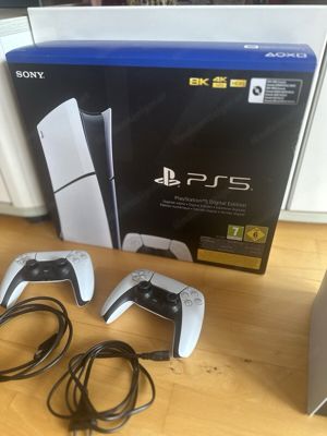 Sony PlayStation 5 Slim 