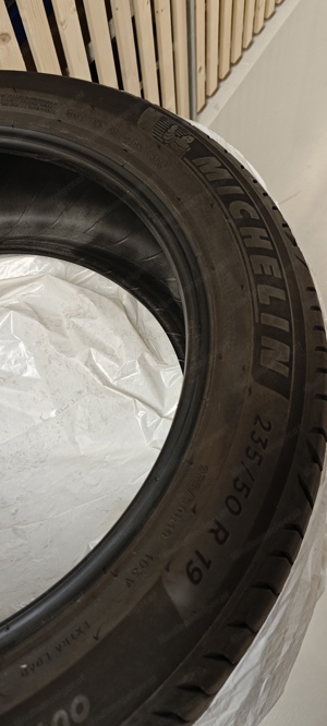 Michelin Sommerreifen Dimension 235 50 R19 103V