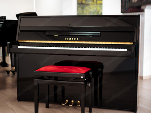 Yamaha Klavier b1, in einem neuwertigen Zustand.Kostenlose Lieferung in ganz Vorarlberg (*) Bild 6