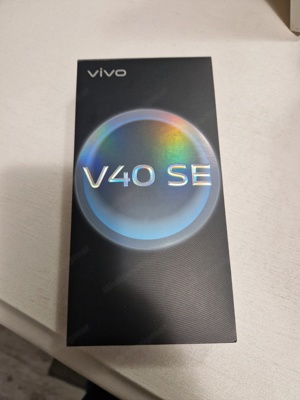 vivo v40 se