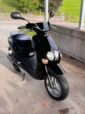 Yamaha YN Neos 50 Moped Roller Bild 2