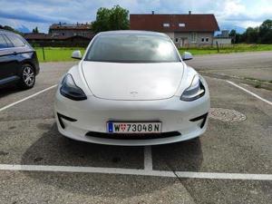 Tesla Model 3 Standard Range Plus RWD 55 KWh 225 kW (306 PS),... Bild 2