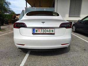 Tesla Model 3 Standard Range Plus RWD 55 KWh 225 kW (306 PS),... Bild 6