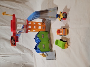 Fisher-Price Little People Flughafen Bild 1