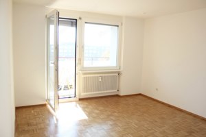 Zentrale sonnige 4-Zimmer Wohnung + Loggien (104m2 Nutzfläche) in Dornbirn ab sofort zur Miete Bild 4