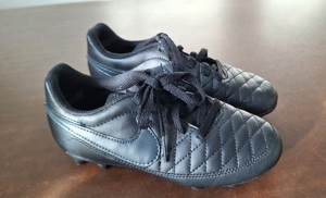 Nike Fußballschuhe Gr 30 Bild 1