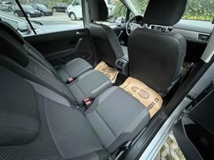 VW Touran Bild 18