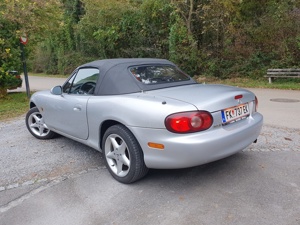 Mazda MX5 Cabrio Bild 2