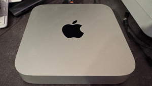 Apple Mac Mini M1  16 gb Ram 512 gb Ssd