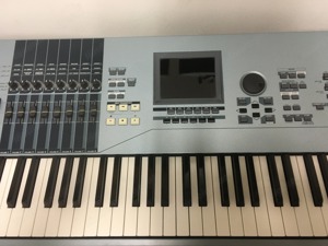 Yamaha Motif XS8 Bild 4