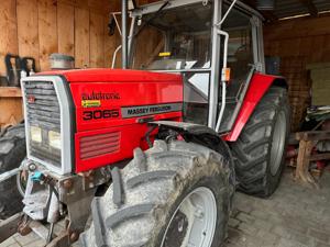	Traktor Massey Ferguson 3065