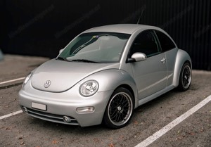 VW New Beetle 1.8 T, Bj 2004 Bild 2