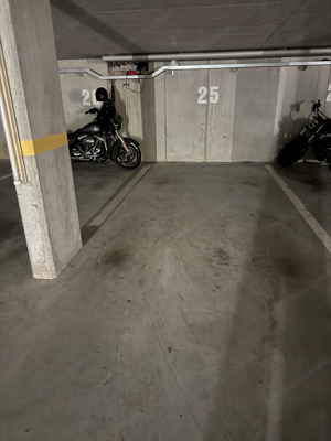 tiefgaragen platz  Bild 3