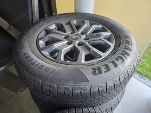 FORD Ranger 18" Radsatz Neuwertig Bild 3