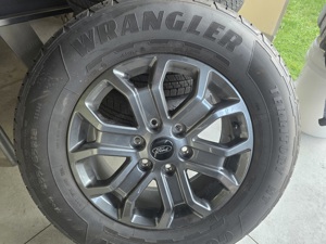 FORD Ranger 18" Radsatz Neuwertig Bild 4