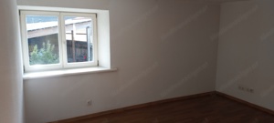 4 Zimmer Wohnung Altbau Schlins Zentrum Garten Bild 7