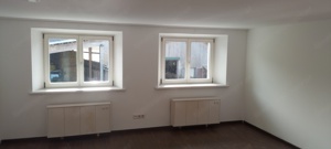 4 Zimmer Wohnung Altbau Schlins Zentrum Garten Bild 10