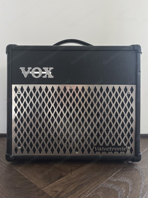 VOX VT 15 Verstärker zu verschenken