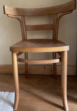 Thonet Stuhl Bild 1