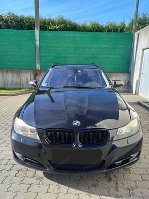 Bmw 318d E91 Bild 1