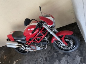 Ducati Monster s2r 800 Bild 2