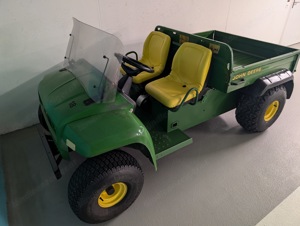 John Deere E Gator, Traktor