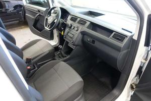 VW Caddy Bild 8