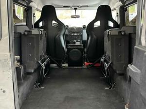 Land Rover Defender Bild 8