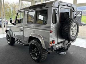 Land Rover Defender Bild 6