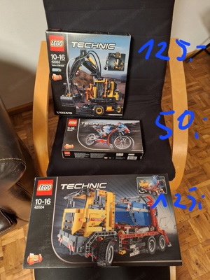 Lego Sets und Carrera Bild 6