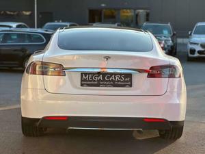 Tesla Model S Bild 6